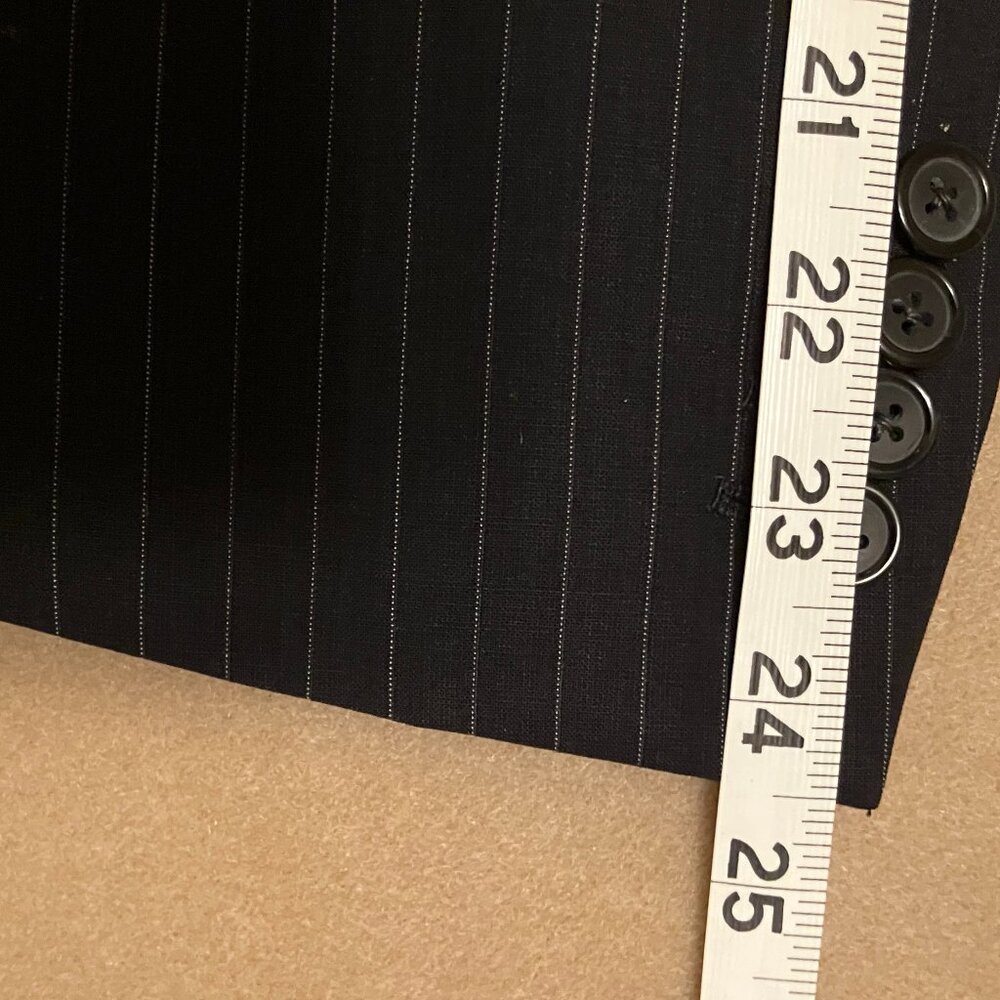 Brooks Brothers Navy Blue Pinstripe Suit - Size: 45R - Picture 9 of 16